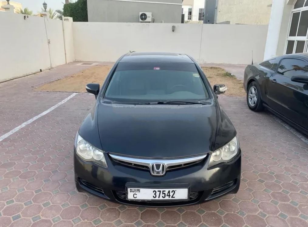 Honda Civic price is only 4000