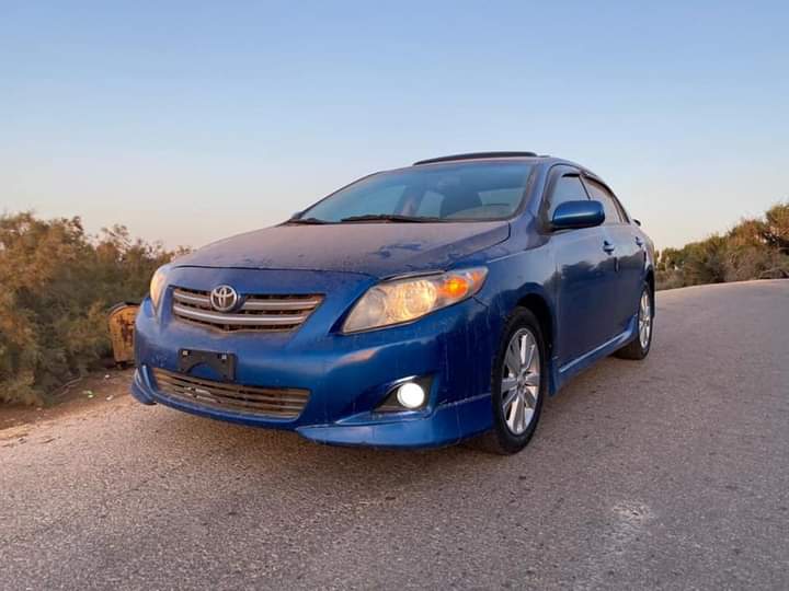Toyota Corolla USA price 800$
