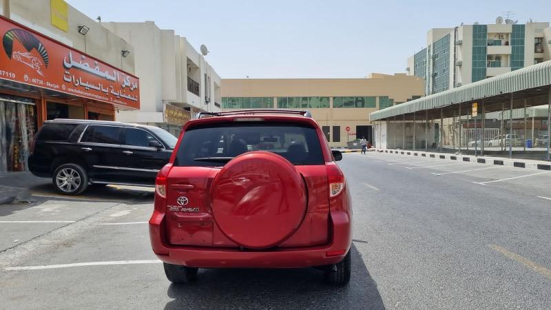 Toyota RAV4 2007 for only 8,000 aed